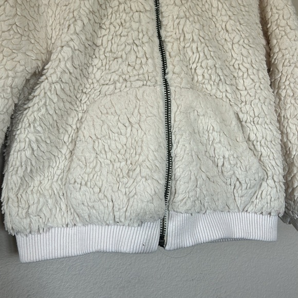 Gap Kids Girls Sherpa Bear Ear Hooded Cream Zip Up Jacket - Picture 3 of 6